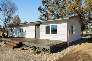 5625 SW Mcvey Ave, Redmond, OR 97756 - photo 4