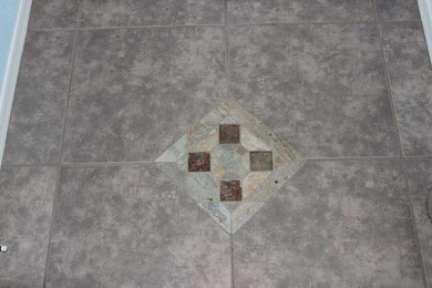 510 N 66th Ln, Phoenix, AZ 85043 - photo 7