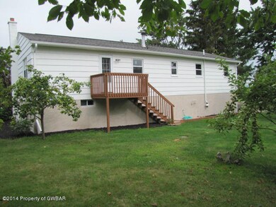 262 Grandview Ave, Mountain Top, PA 18707 - photo 4