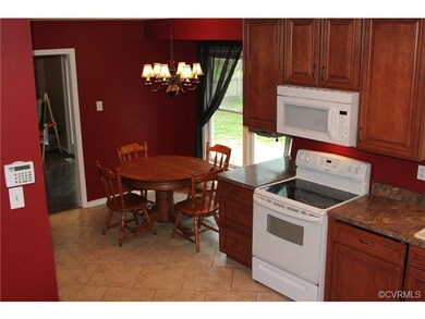 11142 Great Meadows Dr, Mechanicsville, VA 23116 - photo 6