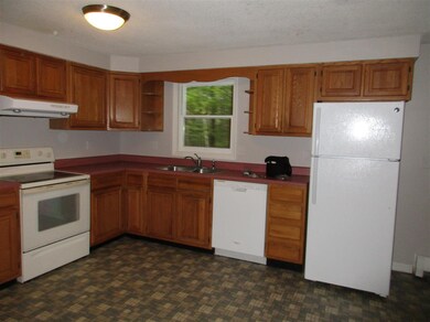 22 Shaker Farm Rd S, Marlborough, NH 03455 - photo 2