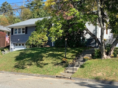 14 Marmion Ave, Worcester, MA 01606 - photo 2