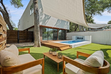 2017 Kinney Ave unit B, Austin, TX 78704 - photo 4