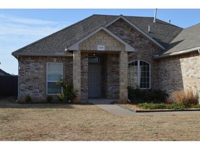 1120 Glen Eagles Ct, Norman, OK 73072 - photo 2