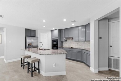 10823 Canter Spur, San Antonio, TX 78254 - photo 4