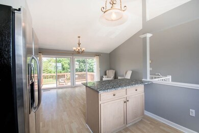 130 Wintergreen Dr, Middletown, RI 02842 - photo 5