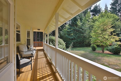 3198 Eaglecrest Ln, Clinton, WA 98236 - photo 5