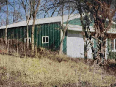 7789 E Lampkins Ridge Rd, Bloomington, IN 47401 - photo 2