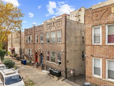 1069 Grant Ave, Bronx, NY 10456 - photo 3