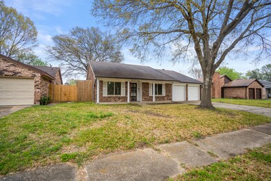 The yard is coming back to life with Spring's arrival! This adorable home is tucked away in the well established neighborhood of Northwest Park & is within walking distance of both the elementary school & middle school!