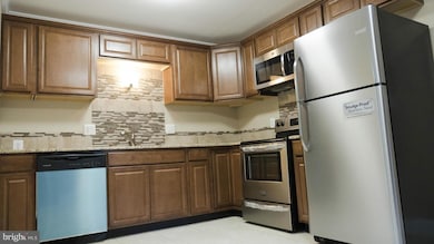 10702 Piedmont Dr, Fredericksburg, VA 22407 - photo 5