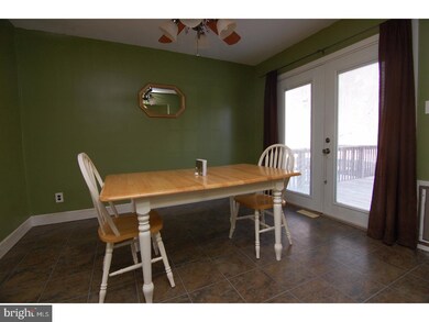 9 Black Oak Ct, Blackwood, NJ 08012 - photo 3