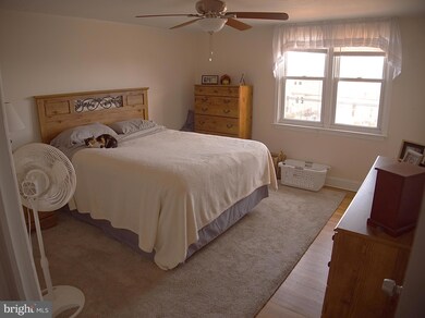 272 N Oak Ave, Clifton Heights, PA 19018 - photo 7