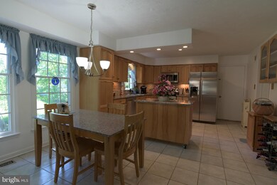 15534 Laurel Ridge Rd, Dumfries, VA 22025 - photo 5