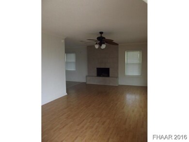 420 E Robertson Ave, Copperas Cove, TX 76522 - photo 4