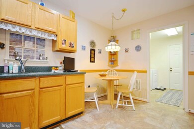 2726 Yeomans Lantern Ct, Annapolis, MD 21401 - photo 7