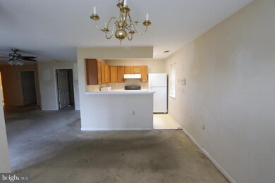 9050 Gracious End Ct unit 104, Columbia, MD 21046 - photo 7