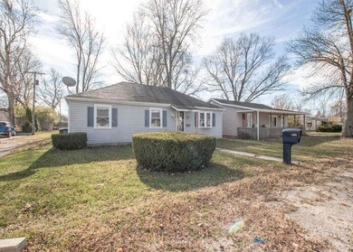 2809 E 14th St, Muncie, IN 47302 - photo 4