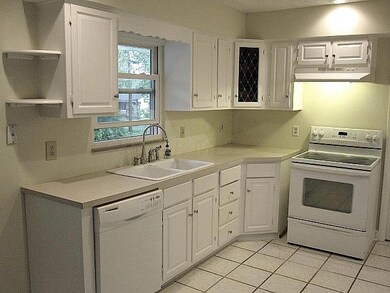 Kitchen2a