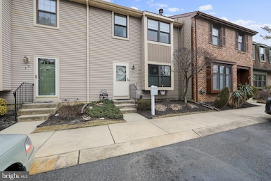 34 Crofton Commons, Cherry Hill Township, NJ 08034 - photo 4