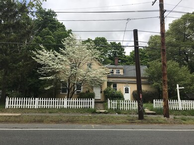 171 Union St, Ashland, MA 01721 - photo 2