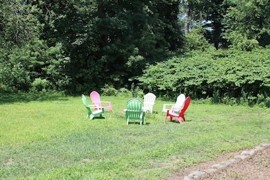 24 Blanchard St, Chicopee, MA 01020 - photo 4