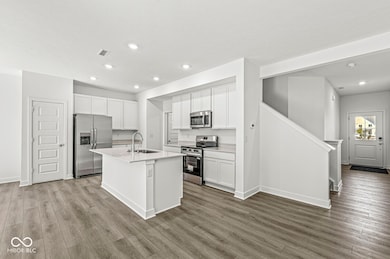 7567 Marin Pkwy, Cumberland, IN 46229 - photo 5