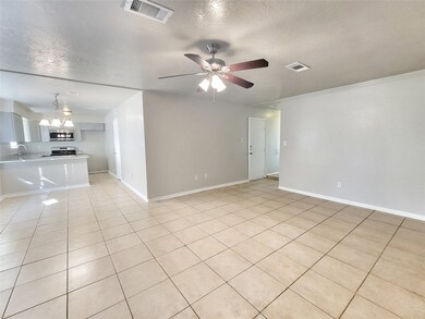 5222 Abercreek Ave, Friendswood, TX 77546 - photo 4