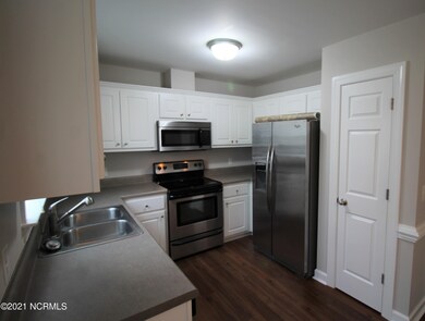 3824 Saint Augustine Dr, Greenville, NC 27834 - photo 3