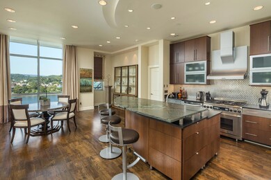 99_Walnut_St_#_601_27