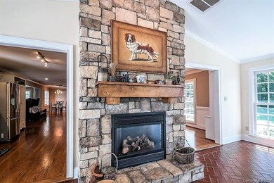 990 Riverwood Ln, Lincolnton, NC 28092 - photo 7