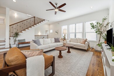 121 W 10th St, Houston, TX 77008 - photo 3