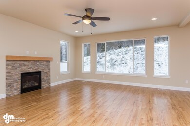 5695 Grand Teton Loop-print-005-27-Livin