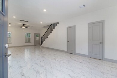 7804 Beckley St, Houston, TX 77088 - photo 4