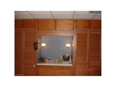 BUILTIN STORAGE AND VANITY AREA IN MASTER BEDROOM