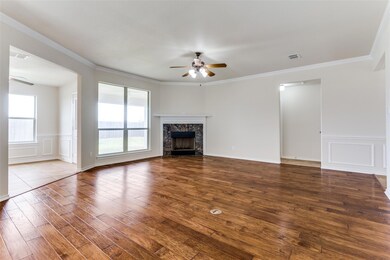 302 Rose Ave, Cleburne, TX 76033 - photo 5