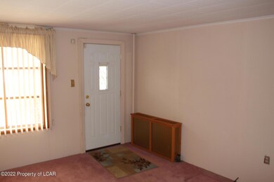 125 Phillips St, Nanticoke, PA 18634 - photo 5