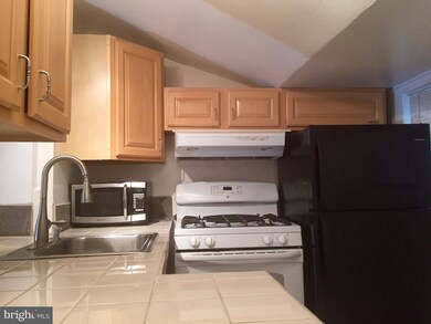 932 W Pratt St, Baltimore, MD 21223 - photo 4