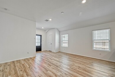 18418 Cobalt Cove Ln, Hockley, TX 77447 - photo 7