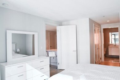 EchelonSeaport Towers 1 & 2 unit 1201, Boston, MA 02210 - photo 6