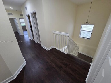 8841 W 34th Ct, Hialeah, FL 33018 - photo 7