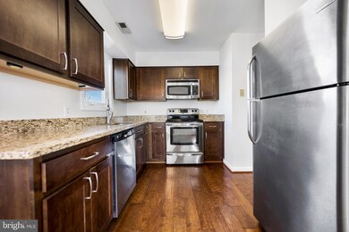 33 Charles St unit 2, Solomons, MD 20688 - photo 6