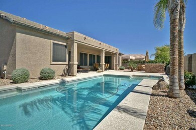 Pool. Built in BBQ, Covered patio