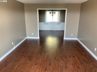 Living Room/Dining Room