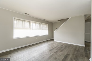 26 Red Cedar Dr, Levittown, PA 19055 - photo 3