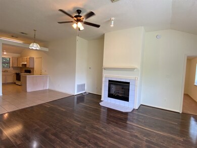 2222 Havenhouse Dr, Spring, TX 77386 - photo 3