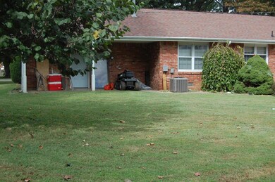 202 W Aven Ave, Nixa, MO 65714 - photo 4