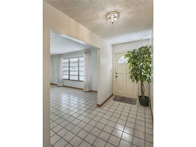 Foyer.