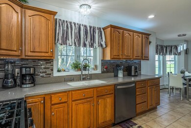 36 Pineo Farms Rd, Seabrook, NH 03874 - photo 6