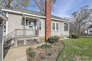 4 Wamsetta Ave, Riverside, RI 02915 - photo 2